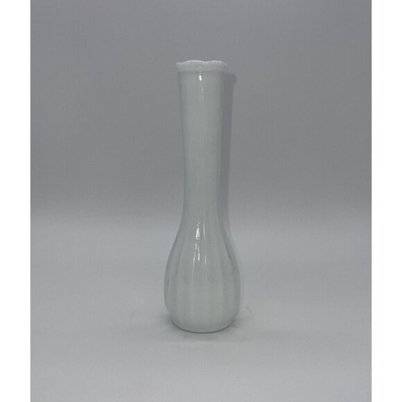 Vintage Milk Glass Bud Vase With Pillars And Scalloped Rim - Picture 3 of 5